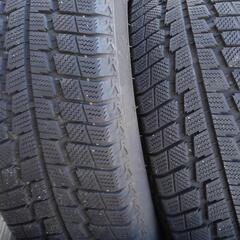 入れ替え工賃絶対安い！！　履きつぶし　スタッド　２１５/６０R１６　４本　２０１７年　クラウン　マークX　エスティマ等に・・・　の画像