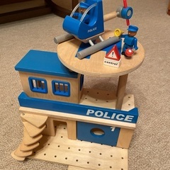 WOODY CLICK 警察署＋警察ヘリ