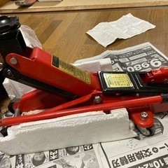油圧式フロアジャッキ　2tの画像