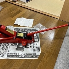油圧式フロアジャッキ　2tの画像