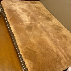 本物ムートンの敷きパッド　高反発