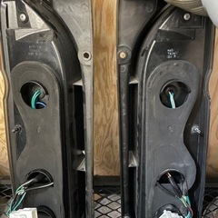 ハイエース用テールランプ　ジャンクの画像