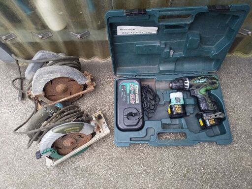 ５千円HITACHI充電ドリル9.6V使用可能マルノコジャンクセットで