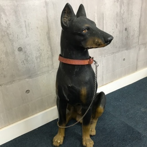 北海道 旭川 直接取引限定 ☆ ドーベルマン 犬 置物 飾り 玄関前 迫力 リアル ☆