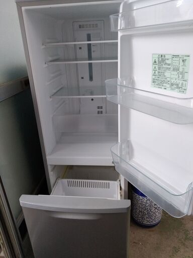 2013年製☆Panasonic ノンフロン 冷凍冷蔵庫 NR-B175W-S 6 26 ☆