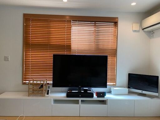 大幅値下げ！【5,000円IKEA】テレビスタンドお売りします