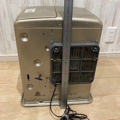 石油ファンヒーターの画像