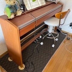 CASIOカシオ　電子ピアノ