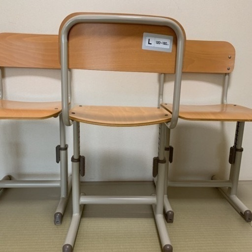 学校椅子　3点