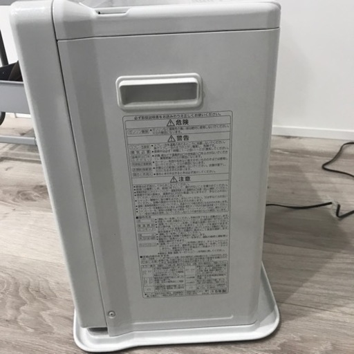 コロナ　ストーブ　石油ストーブ