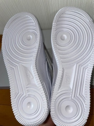 ★入手困難　新品NIKE air force1 （23.5cm）★