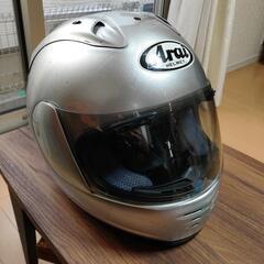 Arai フルフェイスヘルメット(傷多数あり)