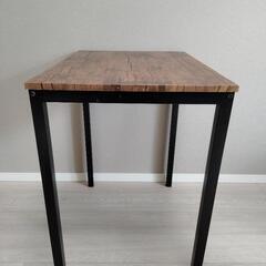 【値下げしました！】【salut!】オシャレなダイニングテーブル1脚＋チェア2脚の画像