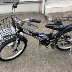 【中古】18インチ　子供用自転車　本体　男の子　未使用補助輪サービス