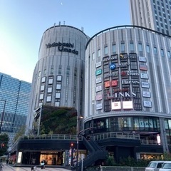 本日29日お昼から梅田で飲みませんか？