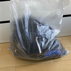 【男の子用120cmの服】袋一杯まとめて3000円ですの画像