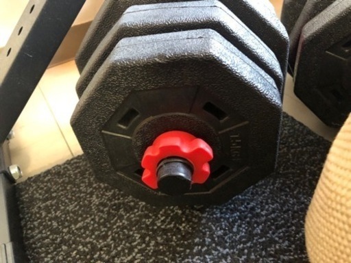 ベンチ(角度調節可能)　ダンベル(計40kg)
