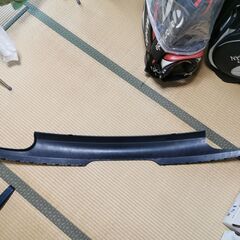 在庫あり アウディ TT 8J 純正 リアディフューザー 8j0807421 Audi アウディ TT 8J 後期 3.2 Sライン リア センター