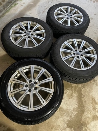 フォレスター 225/60R17スタッドレス　5穴PCD100