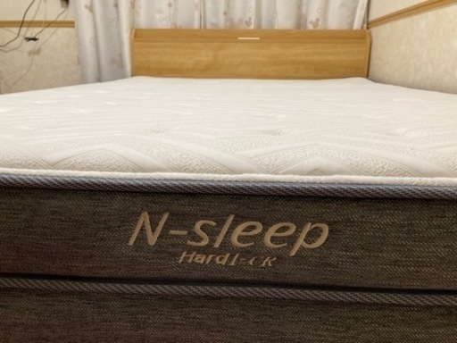 お譲り先決定済み　ニトリダブルベッド　マットレス、フレーム　Nスリープ