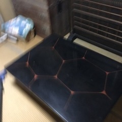 テーブル