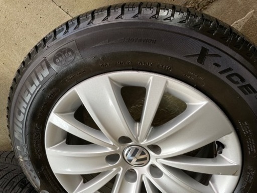 VW（フォルクスワーゲン）シャラン純正アルミホイール、スタッドレス付