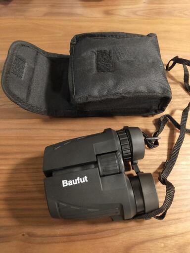 【購入者決定】双眼鏡12倍　ストラップ付、ケース付