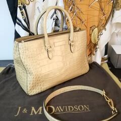 美品。J&M Davidson　CHARLIE　2way　クロコ型押しレザー　バッグ