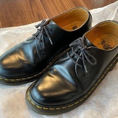 ドクターマーチン 3ホール お譲りします