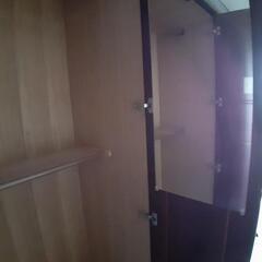 洋服だんすの画像