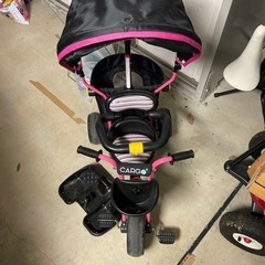 【再値下げ】三輪車／自転車　トイザらスの画像