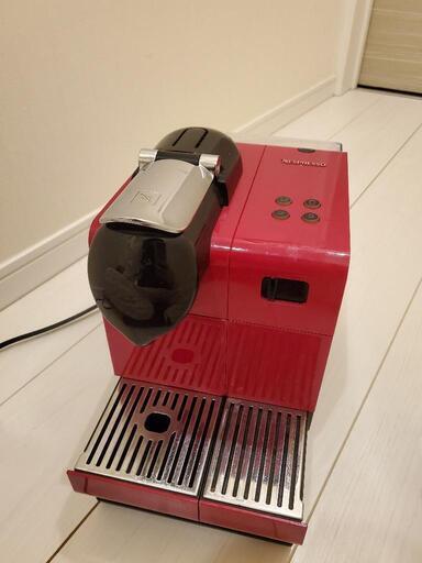 Nespressoコーヒーメーカー、カプチーノメーカー