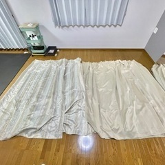 【50円譲ります】ドレープカーテン・カーテンレース一式