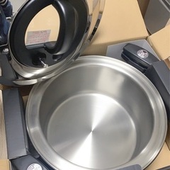 《5000円、取りに来て頂ける方限定》未使用5.5L調圧鍋の画像