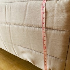 無料 早いもの勝ち安定感抜群の8本脚付きセミダブルベッドの画像