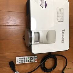 BenQ MW814ST超短焦点レンズ訳ありプロジェクター