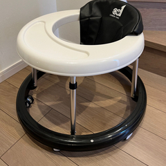 年内引き取り希望価格　歩行器の画像