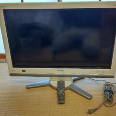 シャープ液晶テレビ32インチ 日本製
