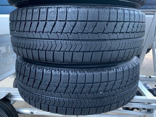 プリウスやシエンタ、インプレッサに！ 2018年製ブリヂストンブリザックVRX! 185/65R15とBS製アルミ 15インチ6J＋45 pcd100-5穴が4本です！ スタッドレス