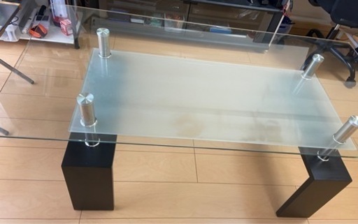 【取引中】ガラステーブル