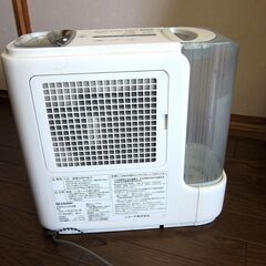 大型4L! 加湿器 SHARP HV-Y50CXの画像