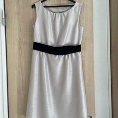 大幅値下げ。オケージョン23区ワンピースとジャケットの画像