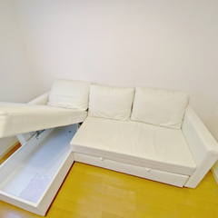ニトリ　白い合皮カウチソファベッドの画像