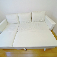 ニトリ　白い合皮カウチソファベッドの画像