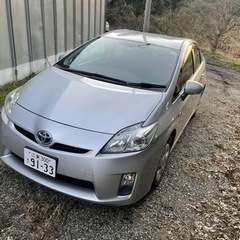 トヨタ　プリウス　⭐️シルバー色　⭐️平成22年式の画像