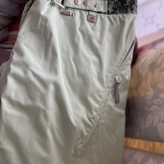 スノーボードパンツの画像