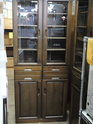 今だけチャンス！「ジモティー」見た！ で通常特価21978円より50％引きの10989円!　２ドア　食器棚　キッチンボード　ダイニングボード　台所収納　キッチン収納家具