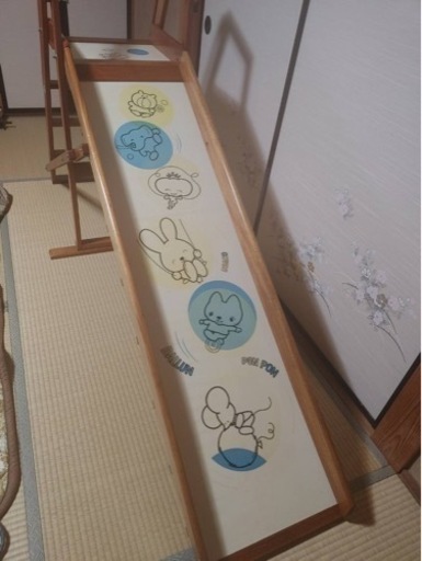木製　レトロ滑り台