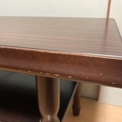 テーブル、テレビ台や花台などにの画像