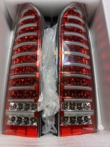 200系ハイエース　LEDテール